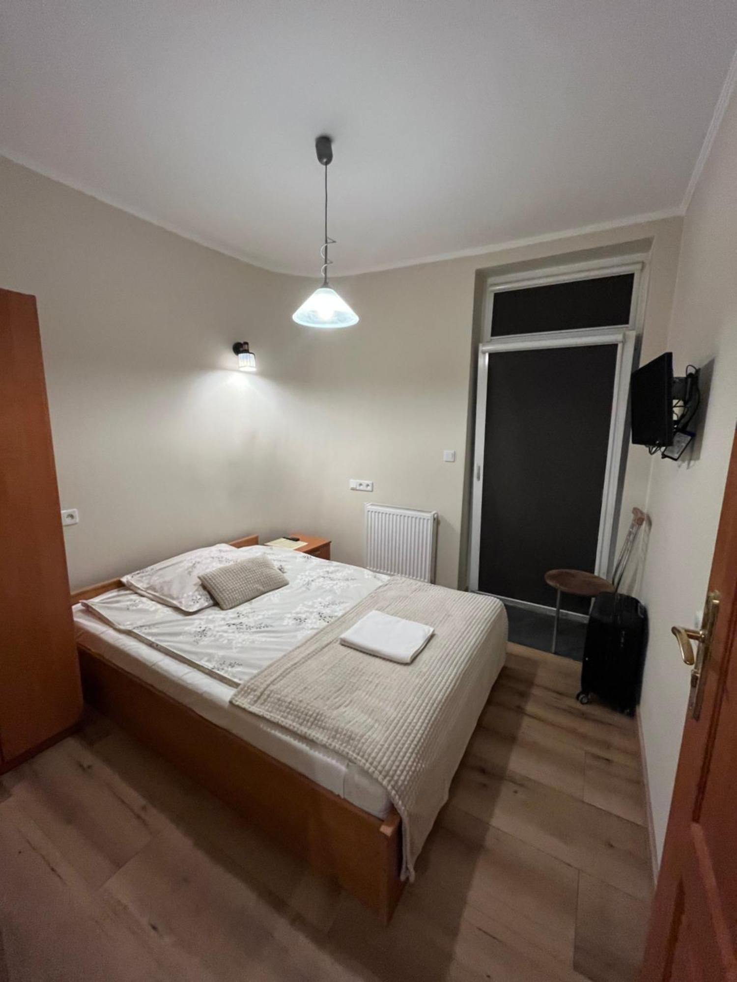 Dom Kolping Hostel Krakkó Kültér fotó